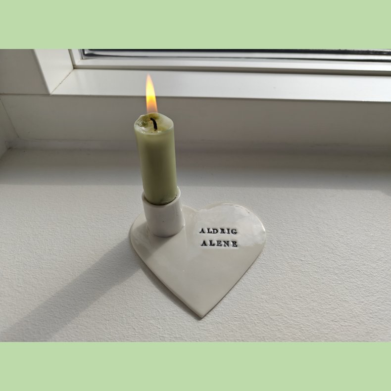 Lysestage - Aldrig Alene