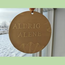 Uglaseret rund platte - Aldrig alene 