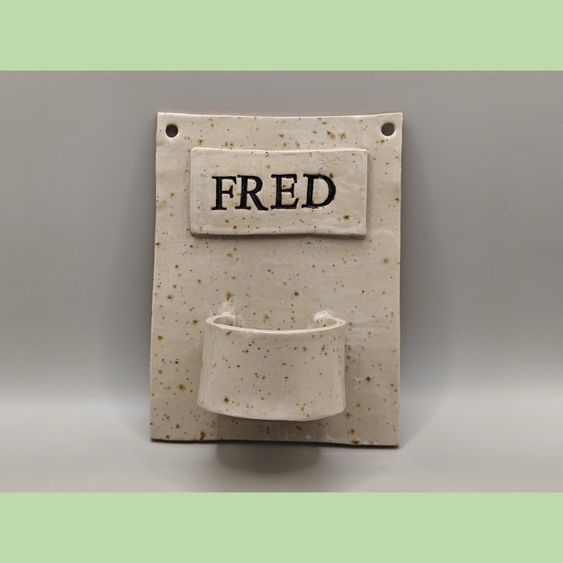 V�glysestage - FRED - Sandfarvet med prikker