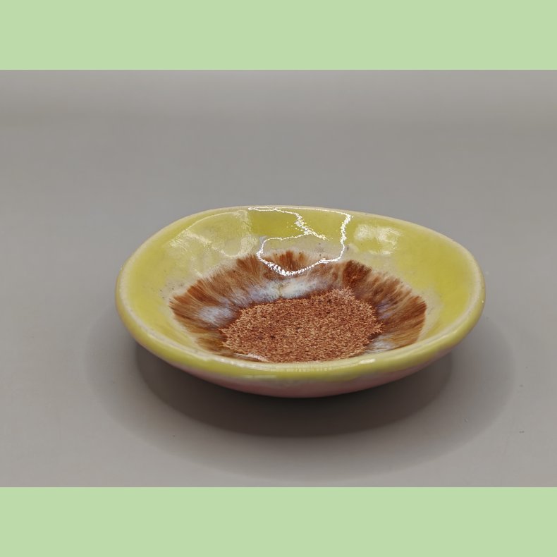 Lille sk�l - Lyser�d underside/gul kant/brun